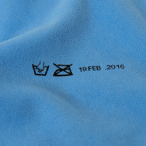 JetStamp Etikettieranwendung auf Textil